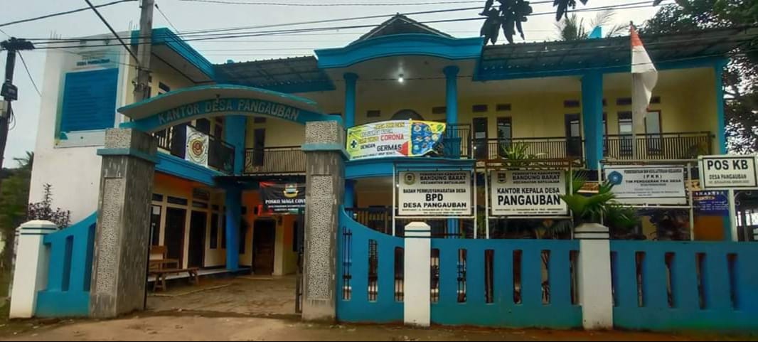 Data ganda, 32 paket Bansos Covid-19 Provinsi terlantar di Kantor Desa